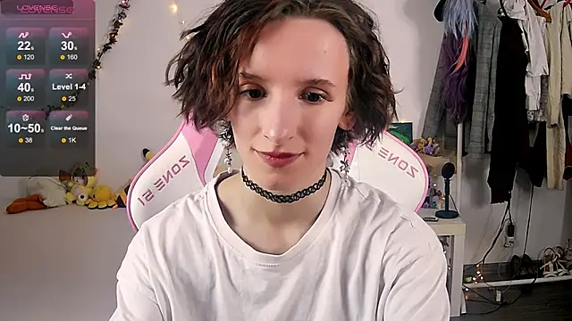 Violet Veliya online show from 10/30/25, 02:58