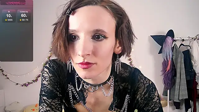 Violet Veliya online show from 11/02/25, 05:40