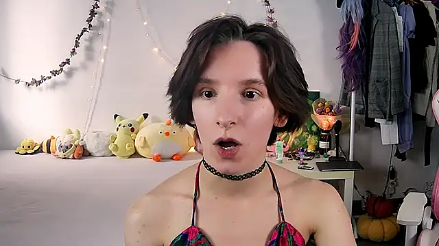 Violet Veliya online show from 09/18/25, 01:25