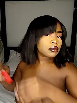 Snapshot of rosey_cheeks chatting on 10/27/25, 10:54 rosey cheeks online show from 10/27/25, 10:54