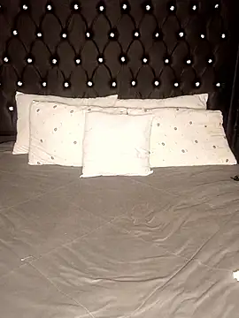 rosey cheeks online show from 01/10/26, 01:12