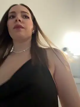 -SweetDi- online show from 05/24/26, 06:41