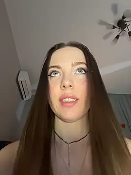 Snapshot of -SweetDi- chatting on 02/13/26, 07:25 -SweetDi- online show from 02/13/26, 07:25