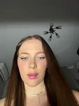 -SweetDi- online show from 05/19/26, 06:48