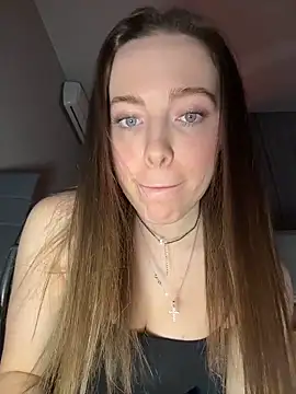 -SweetDi- online show from 03/03/26, 07:32