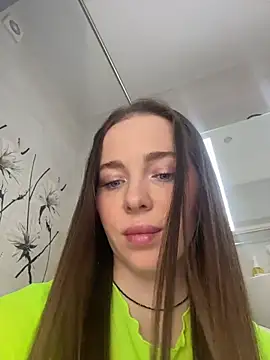 -SweetDi- online show from 03/19/26, 06:52