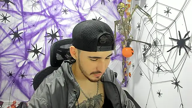 DmitriSanders online show from 09/29/25, 09:42