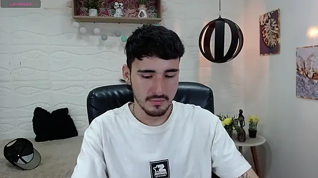 DmitriSanders online show from 01/28/25, 12:36