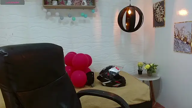 DmitriSanders online show from 03/11/25, 07:47