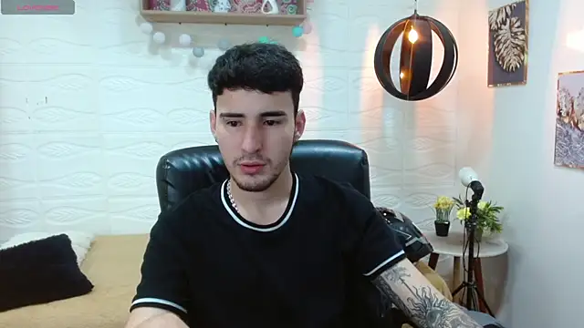 DmitriSanders online show from 03/20/25, 08:40