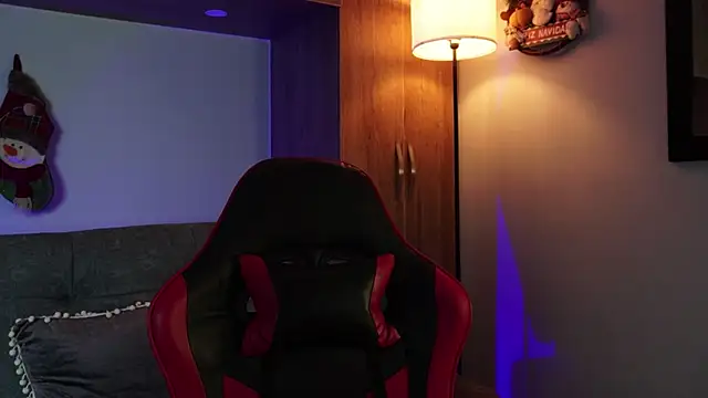 MarkHazze online show from 12/18/25, 10:46