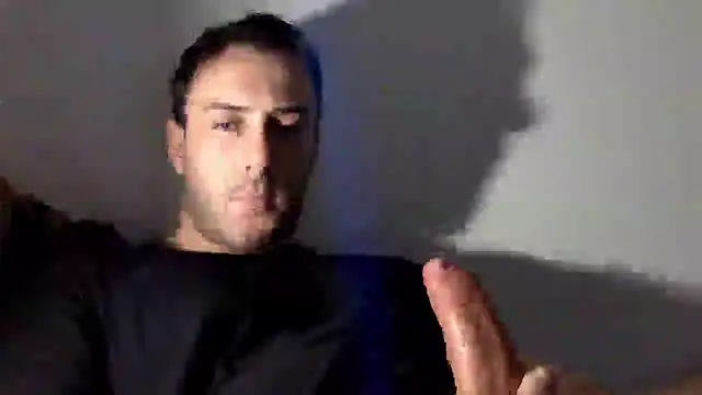 Snapshot of mainnrd chatting on 02/17/25, 04:39 mainnrd online show from 02/17/25, 04:39