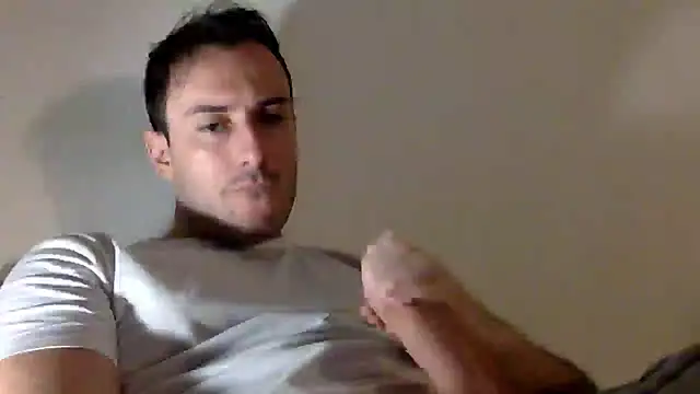 Snapshot of mainnrd chatting on 02/04/25, 03:00 mainnrd online show from 02/04/25, 03:00