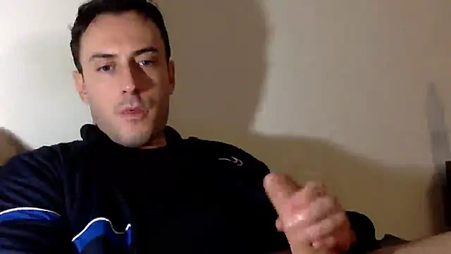 Snapshot of mainnrd chatting on 02/13/25, 10:54 mainnrd online show from 02/13/25, 10:54