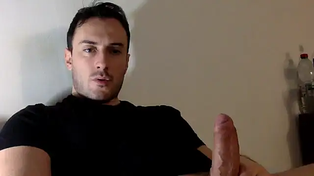 Snapshot of mainnrd chatting on 02/10/25, 11:34 mainnrd online show from 02/10/25, 11:34