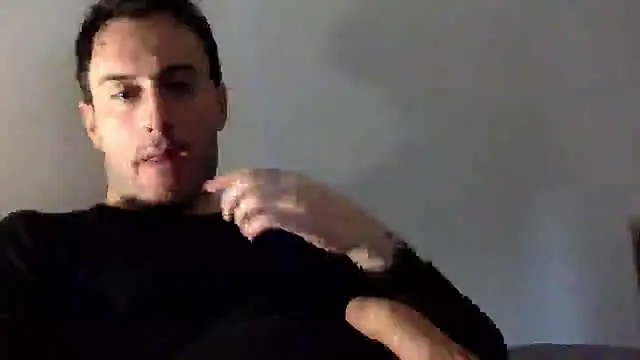 Snapshot of mainnrd chatting on 03/06/25, 11:25 mainnrd online show from 03/06/25, 11:25