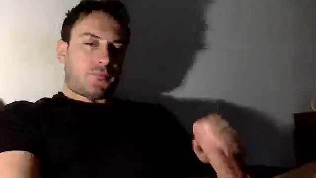 Snapshot of mainnrd chatting on 02/17/25, 07:15 mainnrd online show from 02/17/25, 07:15