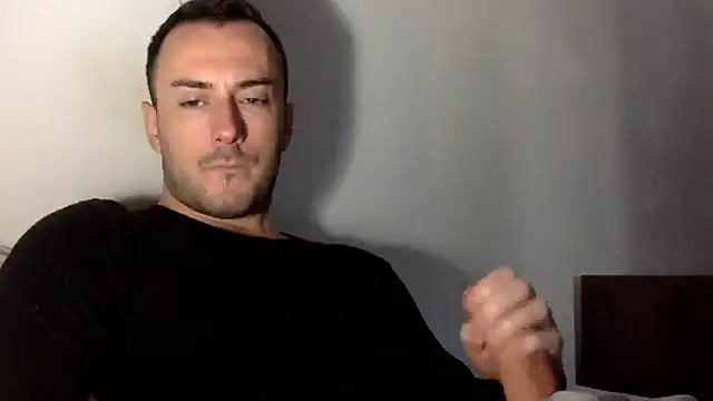 Snapshot of mainnrd chatting on 10/11/25, 08:15 mainnrd online show from 10/11/25, 08:15