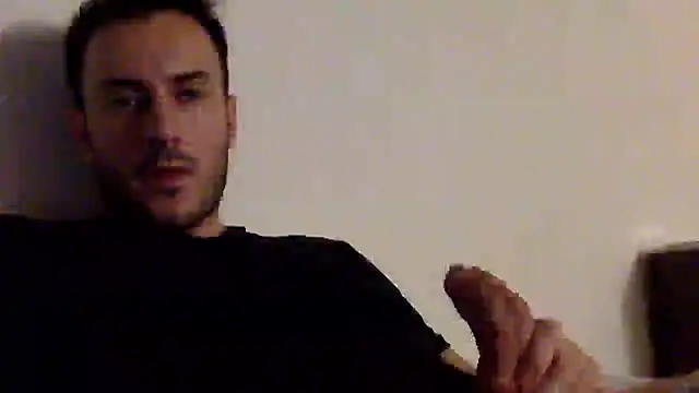 Snapshot of mainnrd chatting on 01/27/25, 05:25 mainnrd online show from 01/27/25, 05:25