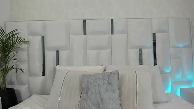 imkrystall online show from 01/13/26, 08:24