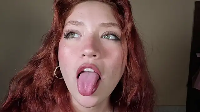 Ivanna Diamon online show from 11/22/25, 03:38