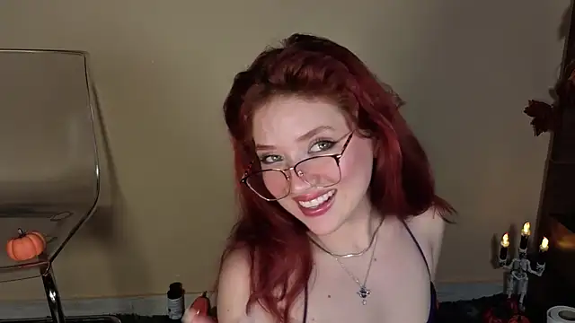 Ivanna Diamon online show from 10/11/25, 05:08