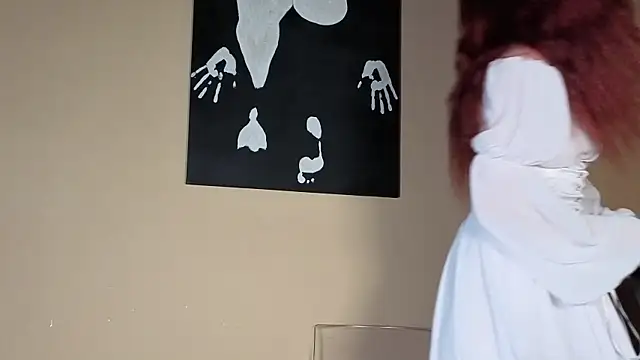 Ivanna Diamon online show from 11/21/25, 02:32