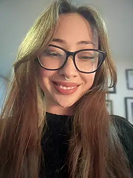 Snapshot of Sofii_gold chatting on 02/23/25, 10:53 Sofii gold online show from 02/23/25, 10:53