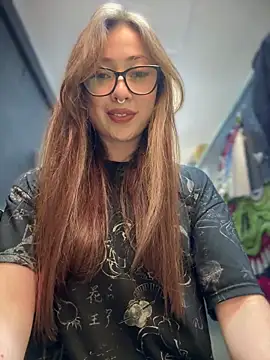 Snapshot of Sofii_gold chatting on 02/12/25, 11:20 Sofii gold online show from 02/12/25, 11:20