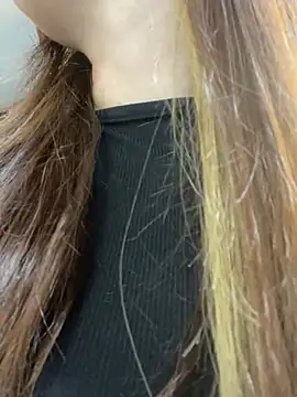 Snapshot of Sofii_gold chatting on 01/22/25, 01:10 Sofii gold online show from 01/22/25, 01:10