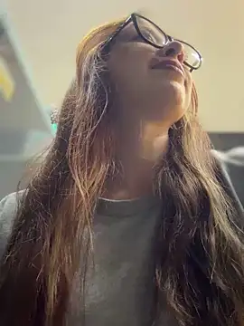 Snapshot of Sofii_gold chatting on 03/11/25, 03:14 Sofii gold online show from 03/11/25, 03:14