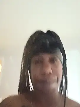 TipdrilBossQueen online show from 06/02/26, 11:43
