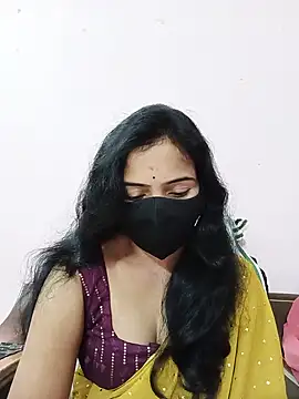 Snapshot of Keerthi-Telugu chatting on 12/17/24, 04:56 Keerthi-Telugu online show from 12/17/24, 04:56