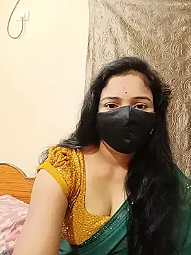 Snapshot of Keerthi-Telugu chatting on 10/16/25, 04:10 Keerthi-Telugu online show from 10/16/25, 04:10