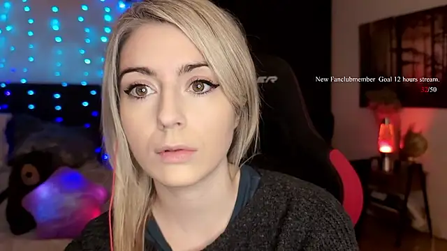 Lisaonthemoon online show from 03/16/26, 05:48