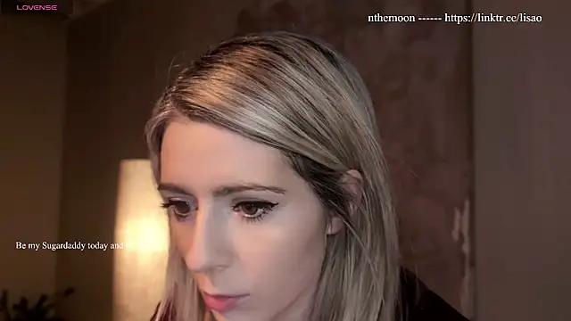 Lisaonthemoon online show from 03/25/26, 08:30