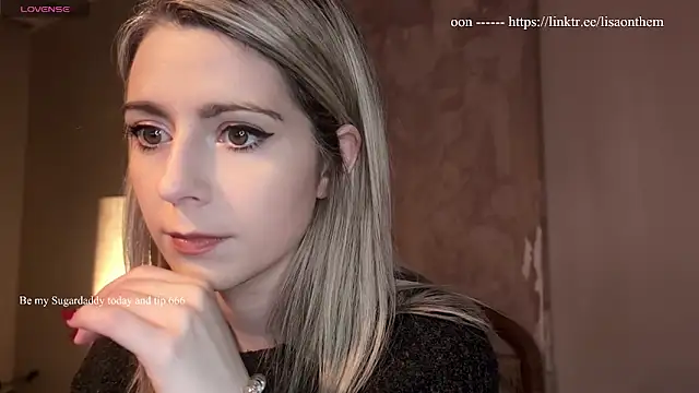 Lisaonthemoon online show from 03/28/26, 08:54