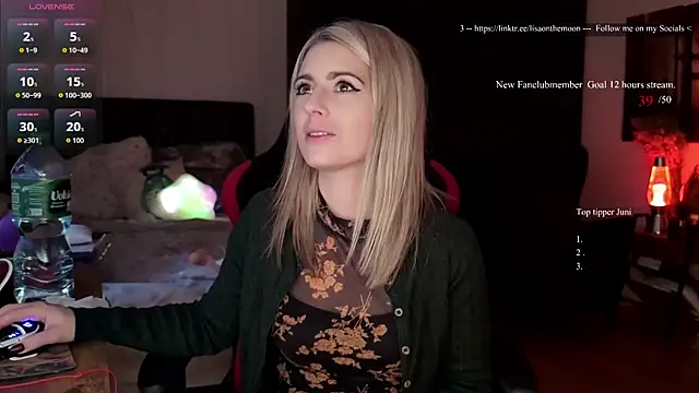 Lisaonthemoon online show from 06/04/26, 02:33