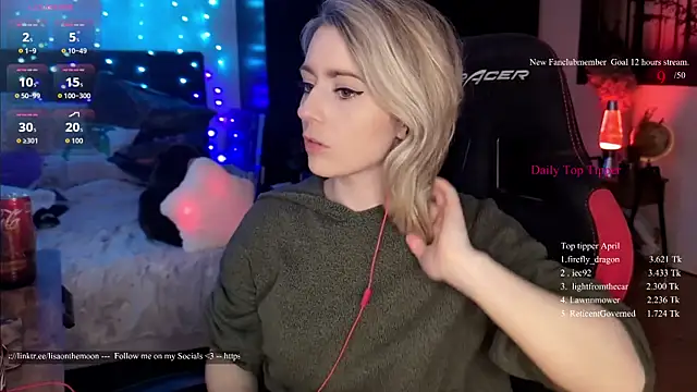 Lisaonthemoon online show from 04/24/26, 05:26