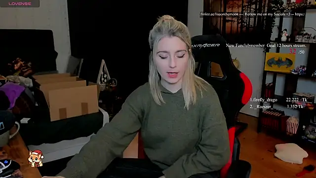 Lisaonthemoon online show from 12/16/25, 09:41