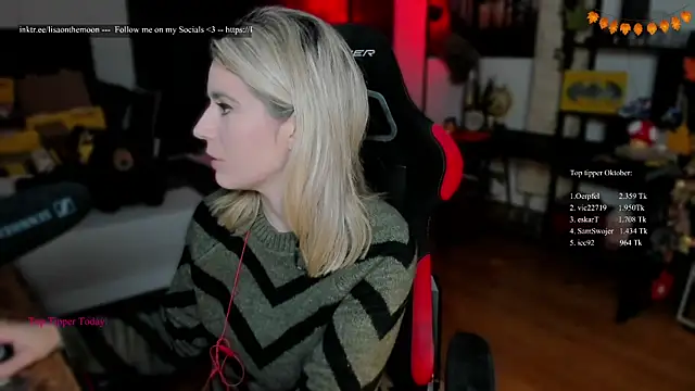 Lisaonthemoon online show from 10/08/25, 07:14