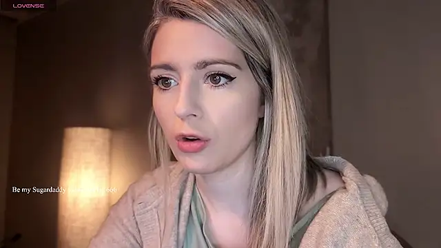 Lisaonthemoon online show from 03/27/26, 07:48