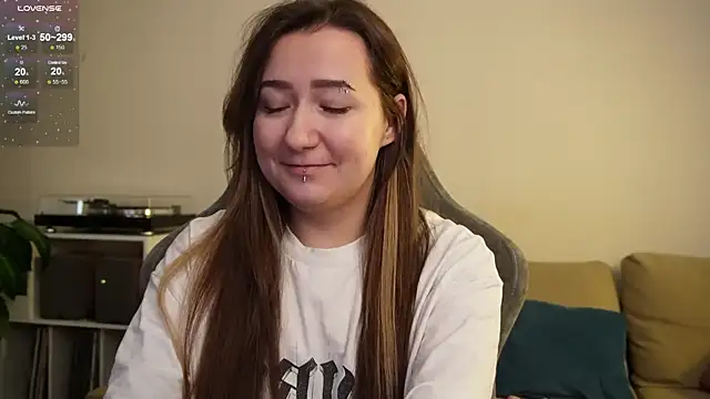 Megan  Hart online show from 10/01/25, 09:25