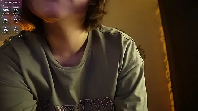 Megan  Hart online show from 12/20/25, 02:03