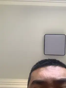 ai-fu-po online show from 04/30/26, 02:51
