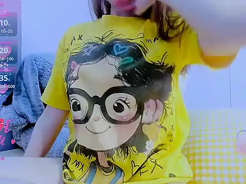 Snapshot of Linh_diudang chatting on 06/01/26, 02:17 Linh diudang online show from 06/01/26, 02:17