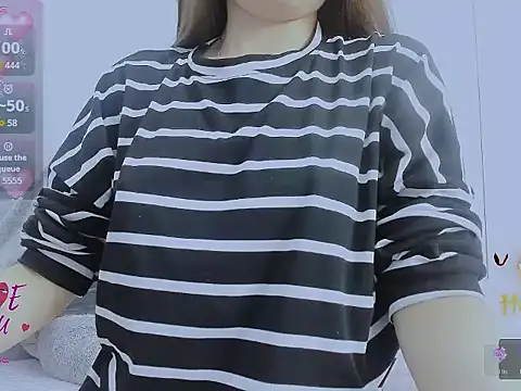 Linh diudang online show from 11/28/25, 02:34