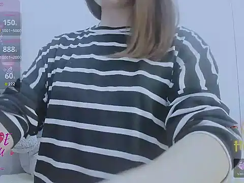 Linh diudang online show from 11/27/25, 03:18