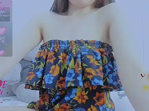 Linh diudang online show from 12/01/25, 03:18