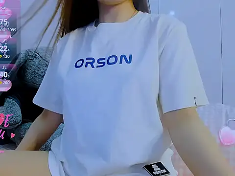 Snapshot of Linh_diudang chatting on 05/26/26, 02:31 Linh diudang online show from 05/26/26, 02:31